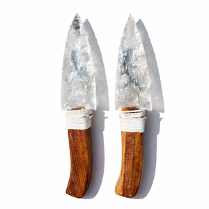 Nuevo Producto: Cuchillo de Cuarzo Transparente Natural, Punta de Flecha de Cristal Tallada con Diseño de Amor, Decoración Artesanal de Piedra, Regalo Curativo Coleccionable - Product Image 1