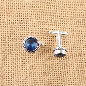 Ensemble de boutons de manchette élégants et tendance en topaze bleue de Londres, faits à la main en Inde, sertis dans de l'argent sterling 925, bijoux pour femmes - Product Image 1
