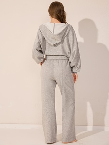 Survêtement gris à capuche pour femme, manches longues, couleur unie, sweat-shirt décontracté, pantalon à taille élastique, respirant, poids moyen, pour le jogging - Product Image 4