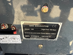 Miniexcavadora de cadenas VC15D 2026, máquina compacta sin usar, lista para exportación - Product Image 2