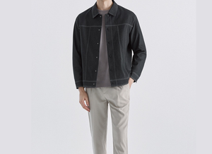 Veste en jean délavé pour homme, coupe classique, col rabattu, fermeture à boutons simple, style décontracté pour l'automne - Product Image 4