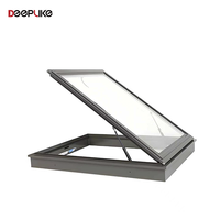 Ventilation améliorée Toit motorisé Étanche en alliage d'aluminium Fenêtre de lucarne en verre Toit Éclairage naturel Fenêtre de lucarne