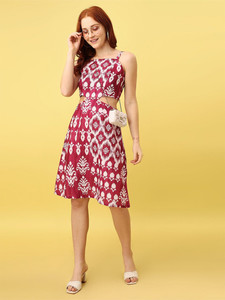 ชุดเดรสลำลองแฟชั่นฤดูร้อนระบายอากาศได้ดี คุณภาพสูง ความยาวปานกลาง ดีไซน์เรียบหรู พิมพ์ลายดอกไม้ เหมาะสำหรับโอกาสพิเศษ - Product Image 4