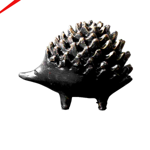 Escultura de Diseño Antiguo Hecha a Mano, Centro de Mesa de Nuevo Diseño, para Uso en el Hogar y la Oficina, Más Vendida - Product Image 1