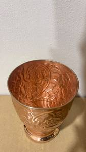 Verres à boire en cuivre pur écologiques pour usage domestique, gobelets ayurvédiques martelés traditionnels, vaisselle en métal artisanale, vente en gros - Product Image 2