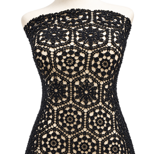 Tissu en dentelle soluble dans l'eau noir pour vêtements de luxe pour femmes, vestes de créateurs et inserts de vêtements - Product Image 1