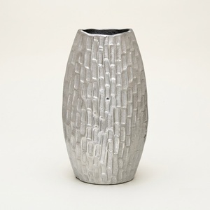 Florero Moderno de Metal Dorado con Textura Cincelada, Centro de Mesa Ovalado Decorativo de Aluminio para Sala de Estar, Hotel y Bodas - Product Image 2