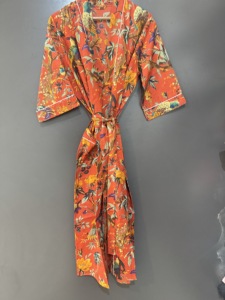Women Classic Floral Print Cotton Robe Long Sleeve <b>Waffle</b> Texture Knee Length Soft Bathrobe ODM - Product Image 2
