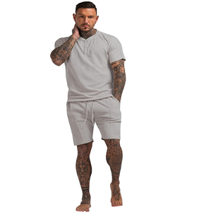 เสื้อยืดแขนสามส่วนสำหรับผู้ชาย,ชุดผ้าฝ้าย100% ปักลายและพิมพ์โลโก้ได้ตามต้องการ - Product Image 1