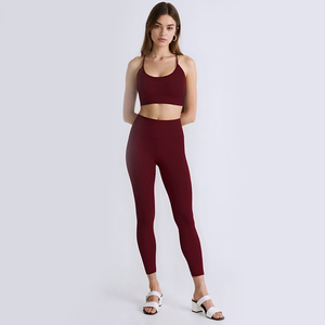 Conjunto Deportivo de Dos Piezas para Mujer, Top Deportivo y Leggings para Yoga, Ejercicio, Fitness, Gimnasio y Entrenamiento - Product Image 1
