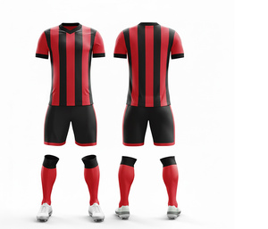 Uniformes de Fútbol Sublimados OEM – Proveedor de Equipaciones de Fútbol Personalizadas |   Tallas para Hombres, Mujeres y Jóvenes |   Entrenamiento Ligero de Secado Rápido - Product Image 2