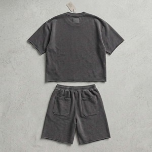 Ensemble de costume d'été personnalisé en coton épais délavé anthracite pour homme, style streetwear urbain, coupe ample, deux pièces, respirant, en molleton - Product Image 2