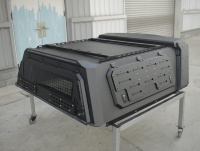Coque de camping-car sur mesure robuste avec option en aluminium ou en acier galvanisé, compatible avec Ram 1500 Hilux