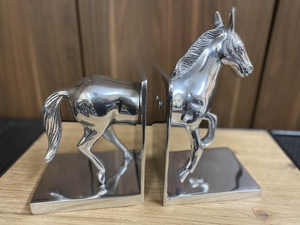 Modern design Decorative Horse Design Metal Bookend <b>Set</b> Modern Animal Sculpture Book Holder <b>Desk</b> Organizer Custom Size Finish - Product Image 2