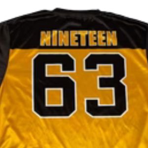 Camiseta de Secado Rápido Iota Phi Theta, Negra y Dorada, Ropa Griega, Camiseta Deportiva de Fraternidad, Transpirable - Product Image 4