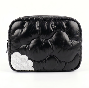 ROOTSMEN Trousse de Toilette en Nylon Tendance avec Fermeture Éclair Motif Dessin Animé Certifiée ISO BSCI Portable Petite Taille 15x10x5cm Blanc Couleur Personnalisable - Product Image 4