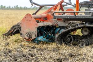 Meilleur vendeur HOGICO 80VN Tracteur chenillé 80 CV 2RM avec niveleuse frontale polyvalente, profilatrice et foreuse de ligne d'eau pour l'agriculture - Product Image 3