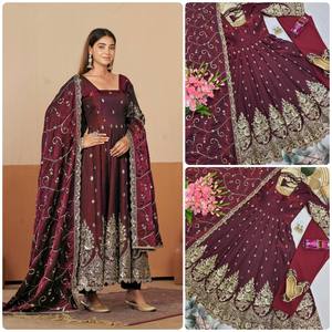 Robe Anarkali brodée marron, longueur ras du sol, tenue traditionnelle indienne et pakistanaise pour mariage, coupe ample, manches longues, en soie pour femme - Product Image 2