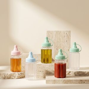 Botella Flexible Plana de HDPE Transparente con Tapa de Rosca Personalizable para Salsas, Miel y Condimentos - Fabricación OEM/ODM en Vietnam - Product Image 3