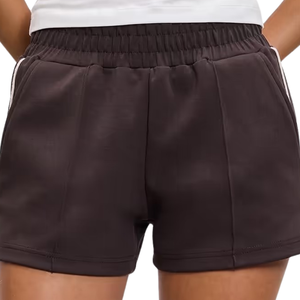 Shorts de sport respirants pour femmes avec passepoil, vêtements de sport décontractés, entraînement, course à pied, gym, détails passepoilés, légers, coupe-vent, imperméables - Product Image 4