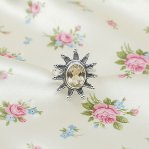 แหวนซันเบิร์สต์ซิทรินธรรมชาติ เงินแท้ 925 แหวนทำมือสไตล์โบโฮ แหวนวินเทจ เครื่องประดับผู้หญิง ของขวัญคริสต์มาสสำหรับเธอ - Product Image 5