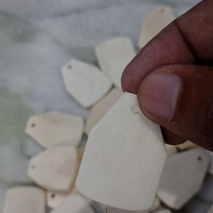 Colgante de colmillo de mamut a la moda hecho a mano, último diseño chapado tallado religioso estilo clásico, encanto con perla diamante - Product Image 2