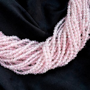 Cuentas redondas microfacetadas de cuarzo rosa natural de 2 mm, cuentas de cuarzo rosa para la fabricación de joyería, cuentas sueltas facetadas con corte de diamante al por mayor. - Product Image 4