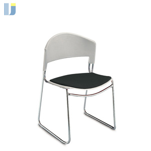 Muebles comerciales Silla de oficina apilable fácil para uso en sala de reuniones de conferencias - Product Image 4