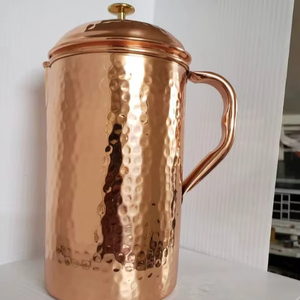 Ensemble de carafes en cuivre pour l'arrangement d'eau dans un espace de méditation, ensemble en métal avec verres, durable, réutilisable, vaisselle pour cuisine et salle à manger - Product Image 1