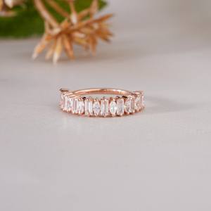 Elegante anillo de compromiso, boda, aniversario, uso diario, oro rosa, diamante talla esmeralda, anillo de eternidad, joyería de lujo para mujer - Product Image 1