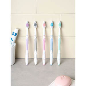 Set of 5 colored <b>toothbrush</b> <b>heads</b> - Product Image 1