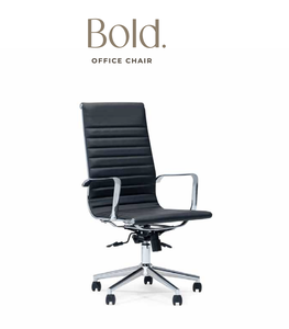 Silla de Oficina Ejecutiva Moderna Negra, Giratoria, de Cuero PU, con Base Cromada, Ajustable Manualmente y con Ruedas - Product Image 1
