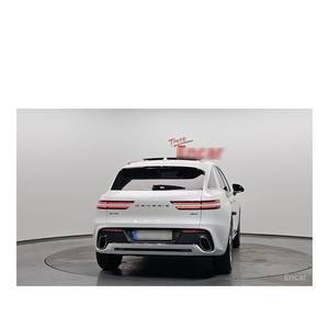 Genesis GV70 2.5T AWD 2024, SUV a Gasolina con 9,987 km, Volante a la Izquierda, Caja de Cambios Automática, Asientos de Cuero, Cámara Trasera - Product Image 3