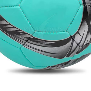 Ballon de football de qualité professionnelle, haute résistance à l'air, construction durable, adapté au football des adultes et des jeunes. - Product Image 5