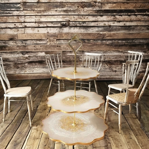 Resin <b>cake</b> <b>stand</b> - Product Image 1