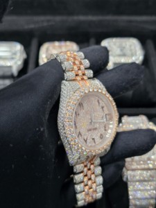 Reloj de Pulsera Automático para Hombre, Fabricación India, Acero Inoxidable, Chapado en Oro, Completamente Adornado con Diamantes Moissanite, Cristal de Zafiro, 10 Bar - Product Image 2