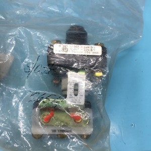 2 BARKSDALE E1S-H90-PLS PRESSURE SWITCH SPOT - อุปกรณ์และอะไหล่เซมิคอนดักเตอร์ระดับโลกที่เชื่อถือได้ - Product Image 5