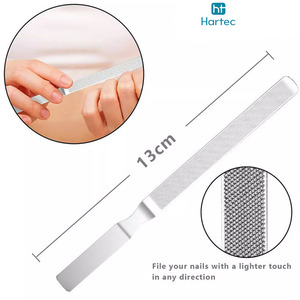 Kit d'outils professionnels de manucure et pédicure en acier inoxydable 6 pièces : coupe-ongles, repousse-cuticules et outil pour l'élimination des ongles incarnés - Product Image 5