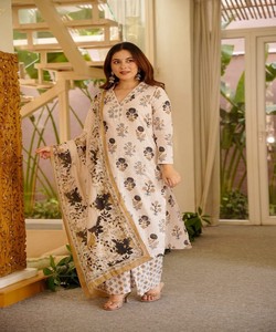 <b>Women</b> Traditional Pink Silk Embroidered Vintage Style Quick Dry Regular Ethnic Wear <b>Kurta</b> Set India Pakistan 87161- SHIVAM- TED - Product Image 2