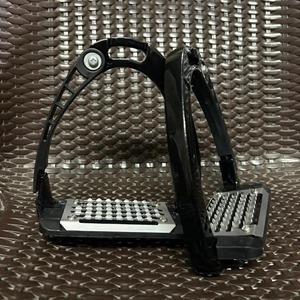 Étriers de sécurité pour chevaux de qualité supérieure, en fer et aluminium, étriers d'équitation anglais légers, accessoires d'équitation pour chevaux - Product Image 2
