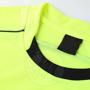 Tenue de football tendance, vêtements de sport respirants et à séchage rapide, avec logo, vêtements de sport athlétiques flexibles pour le football - Product Image 3