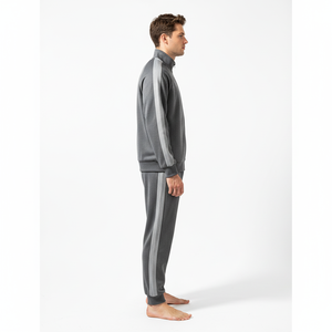 Survêtement de football décontracté personnalisé avec logo OEM, maillots d'entraînement respirants 100 % polyester mi-lourd unisexe, vente en gros - Product Image 2