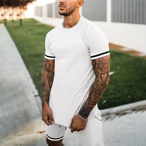 Ensemble T-shirt et short en coton tricoté à manches courtes et col rond blanc pour homme, décontracté, respirant, pour l'été - Product Image 3