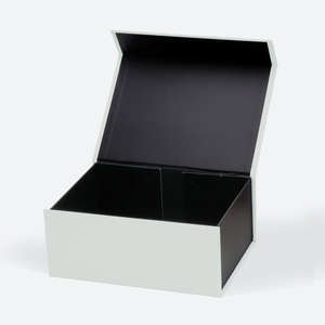 Caja de Regalo Magnética Rígida A5 al por Mayor con Cinta, Caja de Embalaje Magnética Blanca Plegable de Lujo - Product Image 2