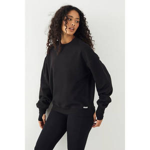 Fabricante Mayorista de Sudaderas Personalizadas de Cuello Redondo con Forro Polar de Mezcla de Algodón de 400 Gsm para Mujer - Product Image 1