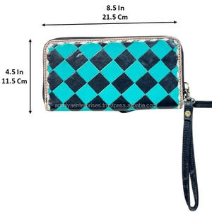 2025 vente en gros nouveauté motif à carreaux en cuir repoussé à la main femme pochette de luxe en cuir véritable porte-carte bracelet portefeuille - Product Image 2