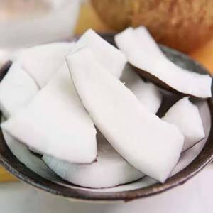 Proveedor de Pulpa de Coco Fresca Blanca Natural, Pulpa de Coco Madura Premium para Leche de Coco y Procesamiento de Alimentos - Product Image 4