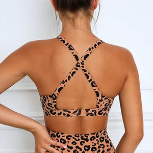 Ensemble de fitness pour femmes très vendu, ensemble 2 pièces, soutien-gorge et short taille haute, haut de soutien-gorge et short, tenue de sport pour femmes, ensemble de yoga - Product Image 3