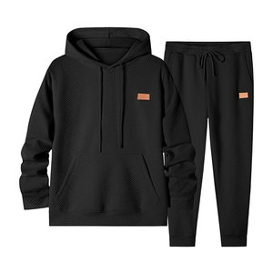 Chándal para hombre de última moda con MOQ bajo, tela suave, nuevo diseño, para venta en línea - Product Image 1