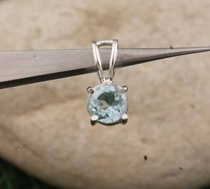 Collar Unisex de Lujo con Topacio Azul de Londres Natural Vintage, Plata de Ley 925, Chapado en Platino, con Acentos de Circonita Cúbica Blanca AAA - Product Image 3